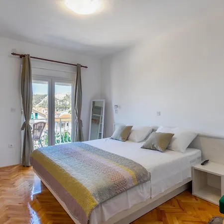 Apartment Luksa - Zf Hvar