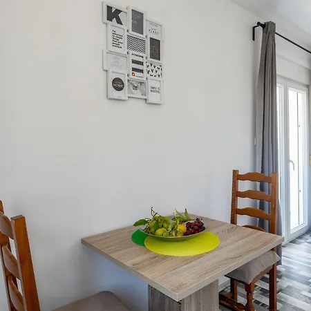 Luksa - Zf Hvar *