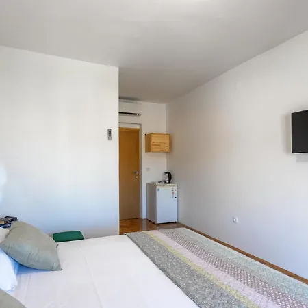 Luksa - Zf Hvar Apartment *