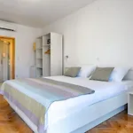Luksa - Zf Hvar *
